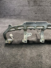 2118432 2019 Kenworth T880 MX-13 Paccar Fuel Rail Bracket OEM 2118432