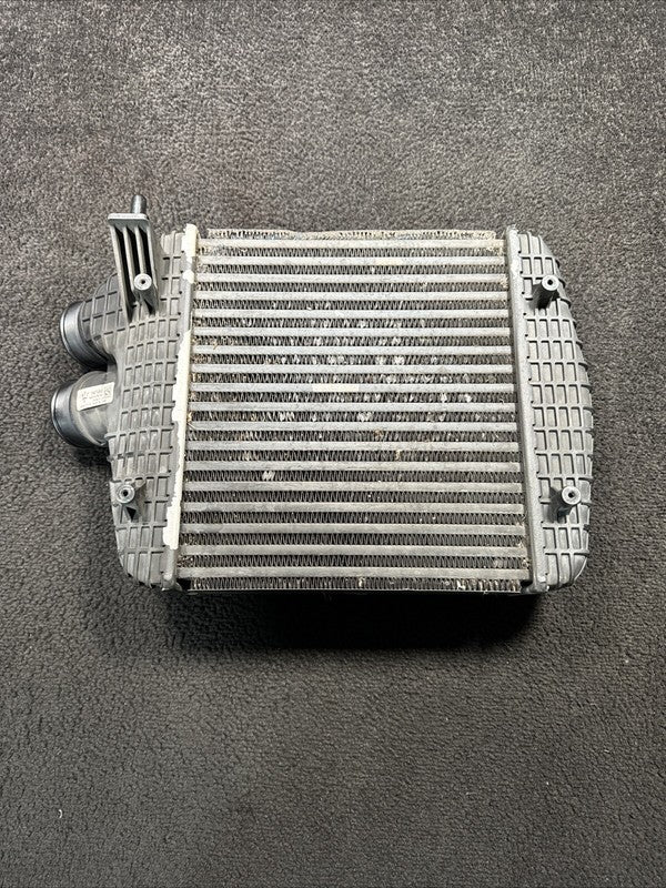 16474840 2014 Maserati Quattroporte Front Right Intercooler Radiator OEM 16474840