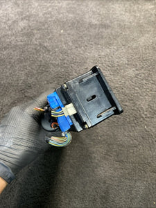 9140010021 1988-1994 BMW E32 750i 740i 735i Front AC Climate Control Switch OEM 9140010021