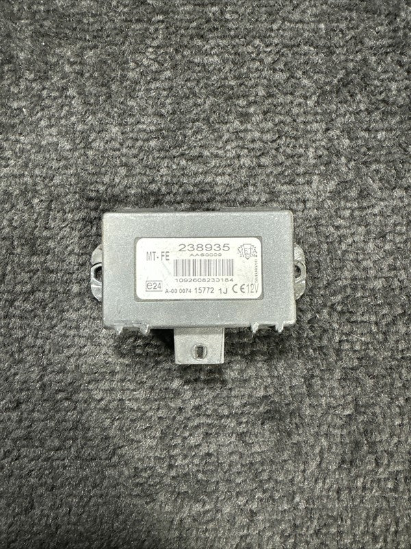 238935 2012 Ferrari California Anti-lift Sensor Control Module OEM 238935