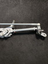 AX159060-8153 2022 BMW X3 M40i Front Wiper Motor W/ Linkage OEM AX159060-8153