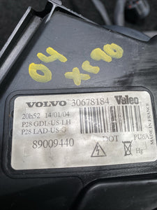 30678184 2004 Volvo XC90 Left Side Xenon Headlight Lamp OEM 30678184
