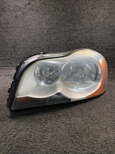 30678184 2004 Volvo XC90 Left Side Xenon Headlight Lamp OEM 30678184