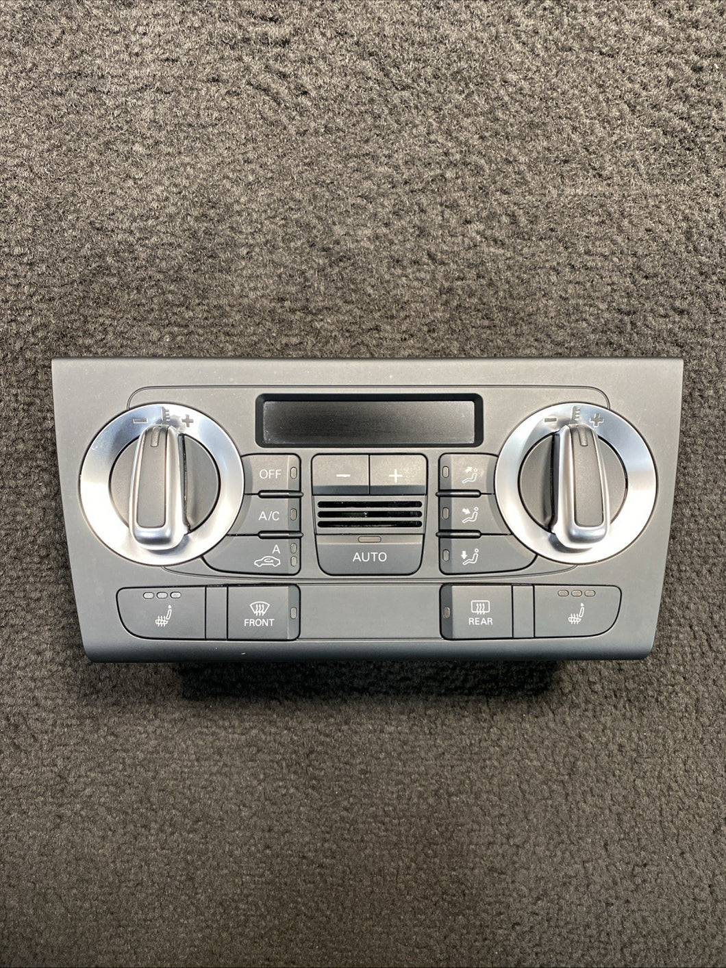 8U0820043E 2015 Audi Q3 A/C Heater Climate Control Switch Panel OEM 8U0820043E