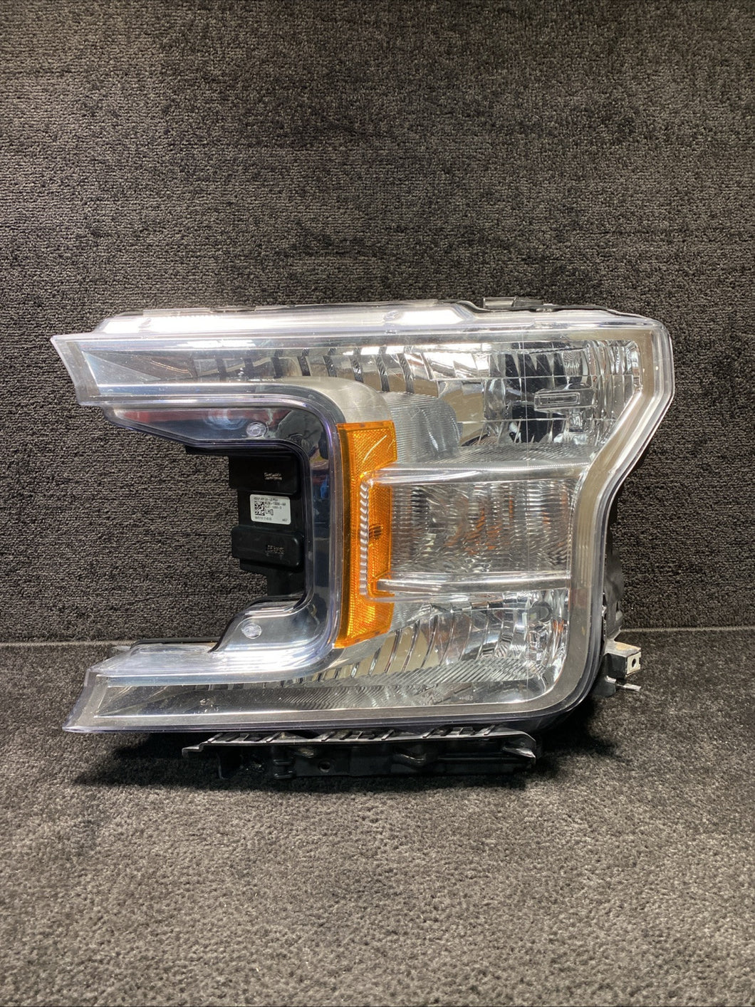 KL3413006AA 2019 Ford F150 Left Side Halogen Headlight Lamp OEM KL3413006AA