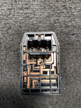 2020 Kia Optima Fromt Left Driver Mirror Control Switch OEM