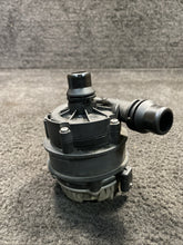 8637953 2020 BMW M2 Competition Auxiliarie Water Coolant Pump OEM 8637953