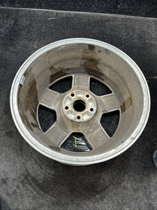 4Z7601025 2001-2005 17” Audi Allroad Factory Rim 17x7.5 SILVER OEM 4Z7601025