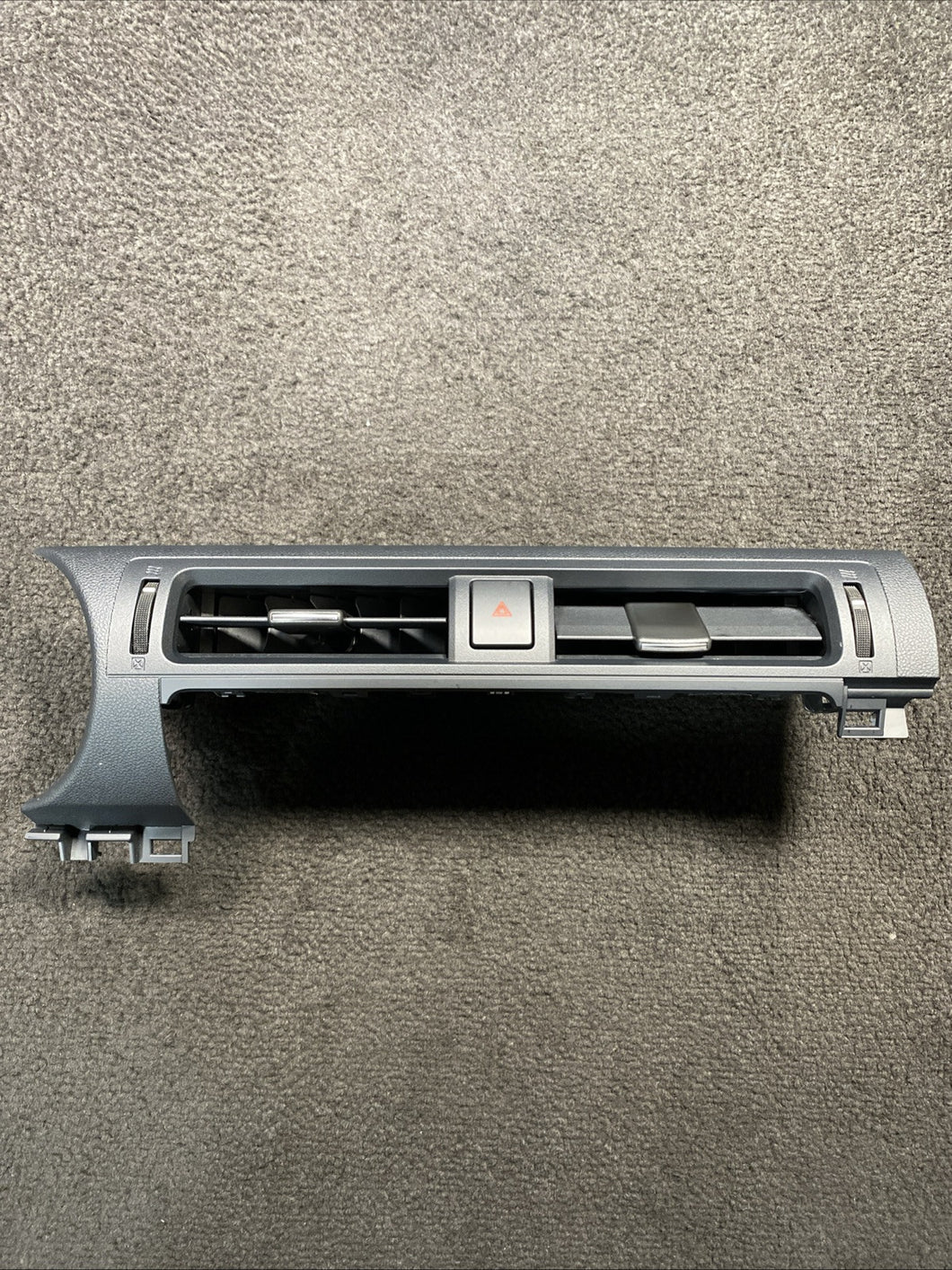 66067CC010 2023 Toyota GR86 Center Dash Ac Heater Air Vents OEM 66067CC010