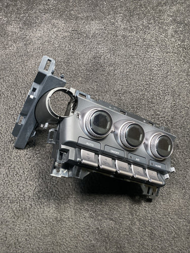 72311CC030 2023 Toyota GR86 AC Heater Climate Control Switch Panel OEM 72311CC030