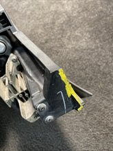 2020 Kia Optima Right Side Halogen Headlight Lamp W/ LED DRL OEM Damaged!