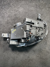 2006 Mercedes R350 Left Side Halogen Headlight Lamp OEM