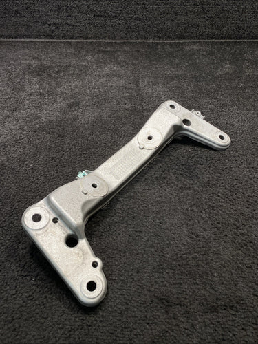 6796611 2020 BMW M2 Competition Transmission Support Mount Bracket OEM 6796611