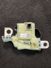 109186600F 17-2023 Tesla Model 3 High Voltage Converter Battery Fuse Switch OEM 109186600F