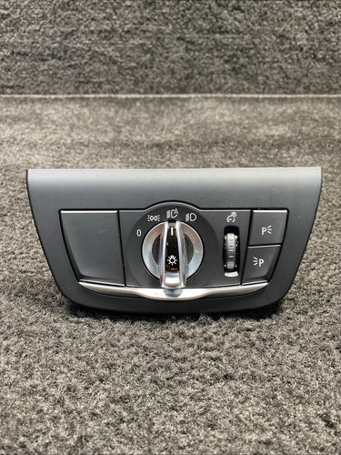 9472963 2022 BMW X3 M40i Headlight Control Switch Panel OEM 9472963