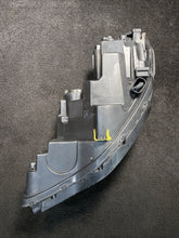 2020 Kia Optima Right Side Halogen Headlight Lamp W/ LED DRL OEM Damaged!