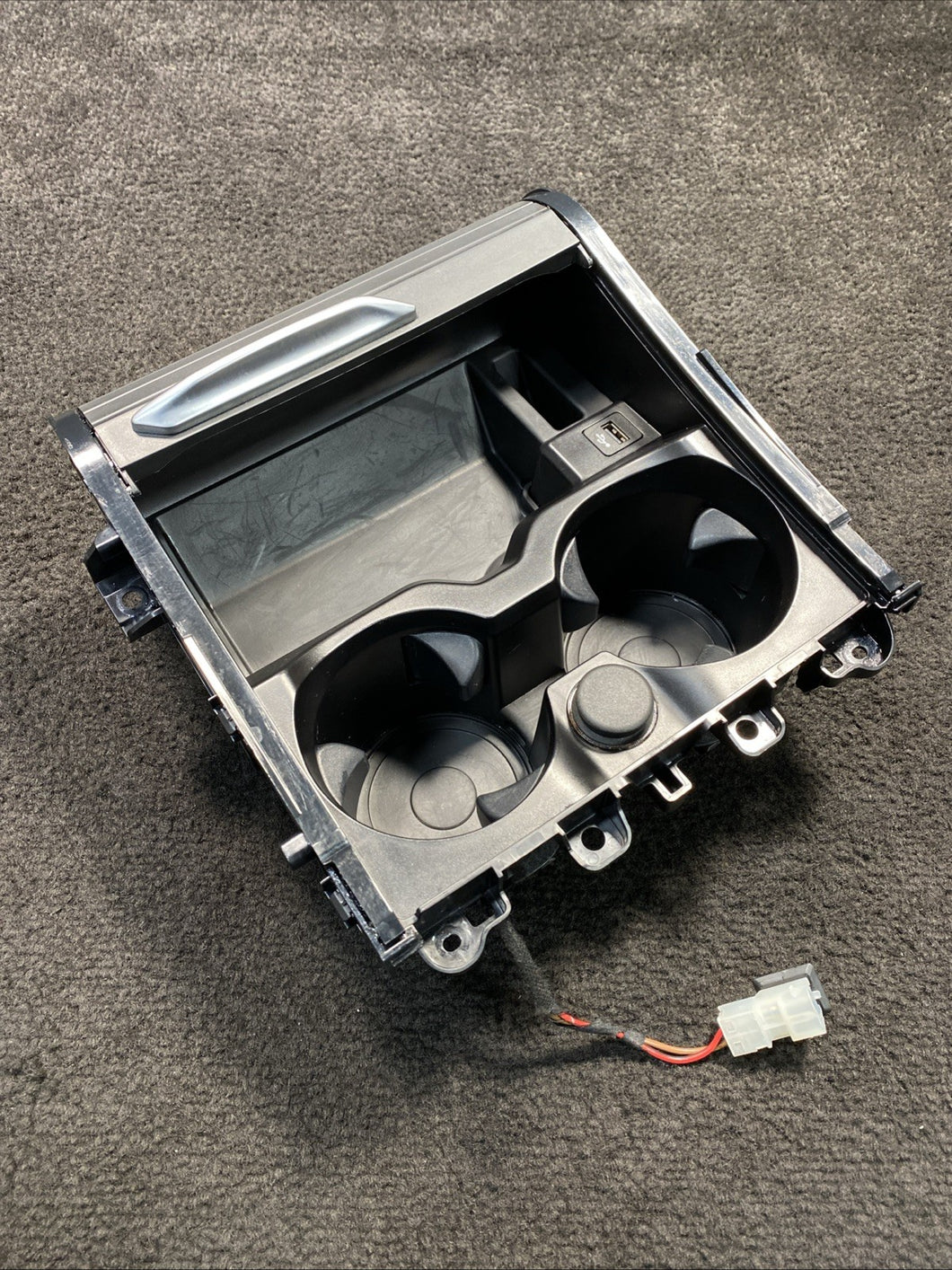 5A192C1 2022 BMW X3 M40i Center Console Cup Holders OEM 5A192C1